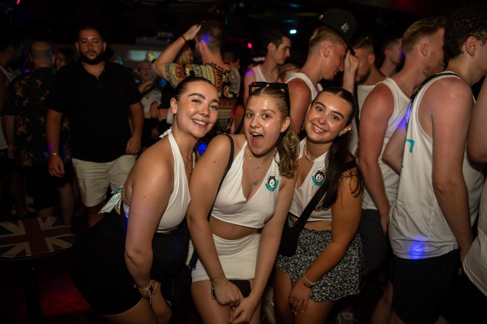 Ostello Mad Monkey Phuket *